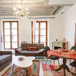 1br Saint Germain - * Paris